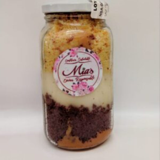 Mini Bolo De Pote Cuchareable con frosting Mías De Cartagena